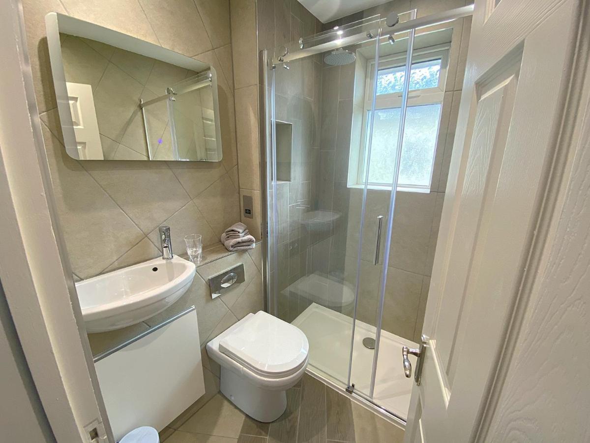Orchard House Bed & Breakfast Swindon Exterior foto
